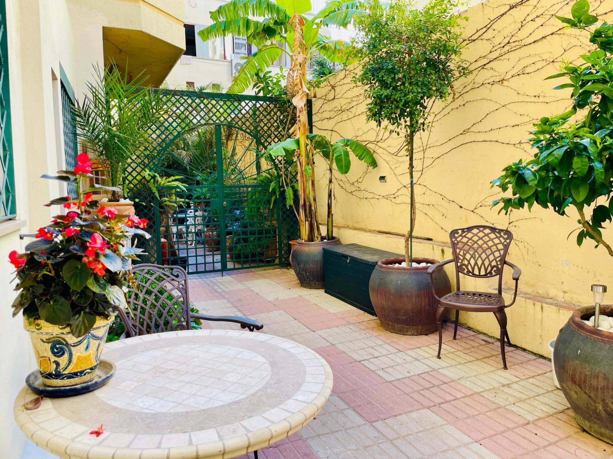 La Pimentera Central Apartments - Con Patio Privado Marbella Ngoại thất bức ảnh