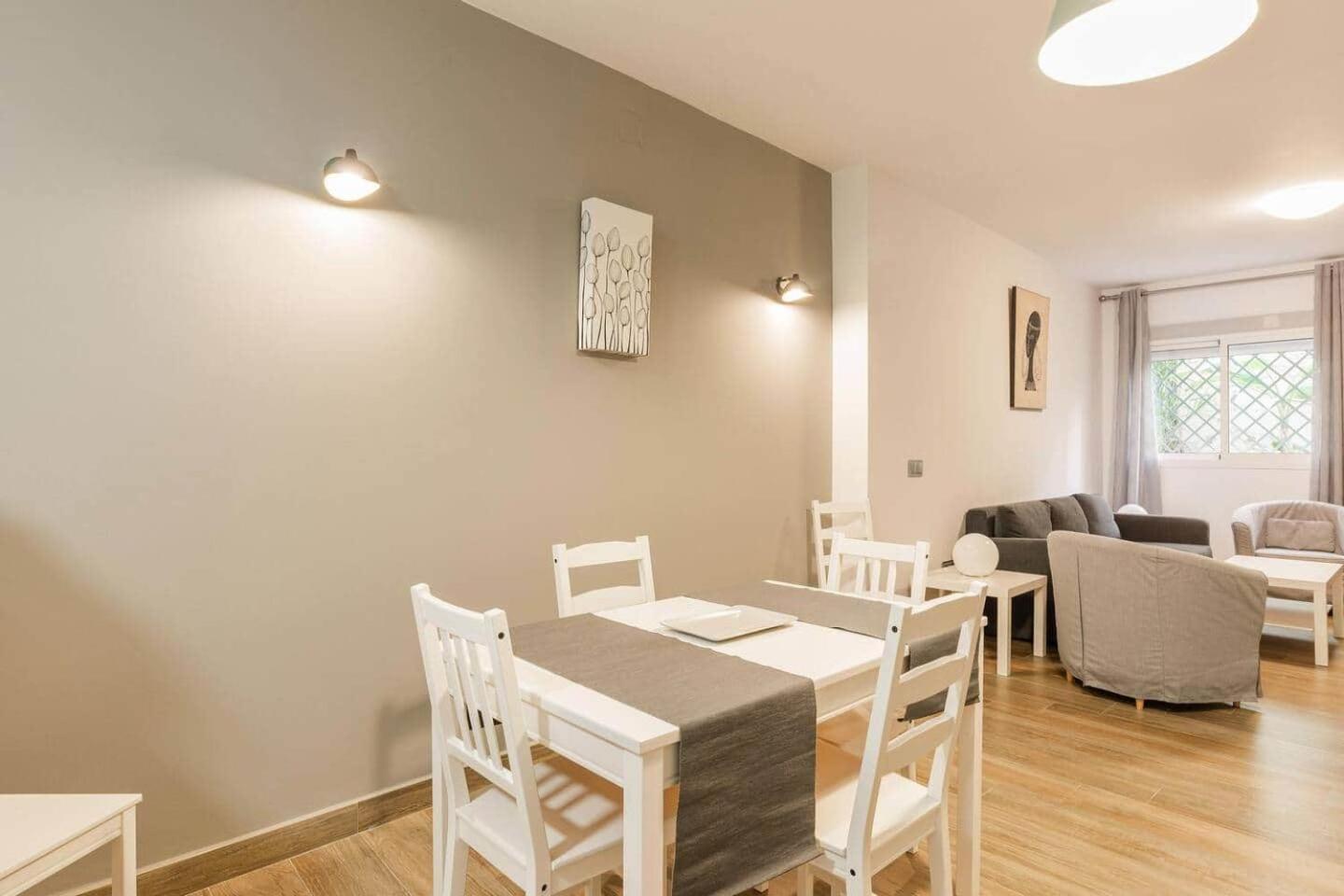 La Pimentera Central Apartments - Con Patio Privado Marbella Ngoại thất bức ảnh