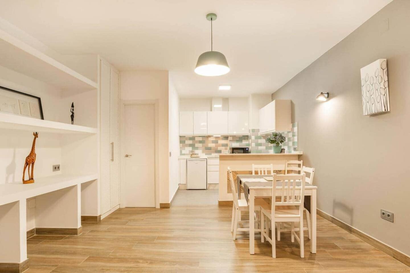 La Pimentera Central Apartments - Con Patio Privado Marbella Ngoại thất bức ảnh