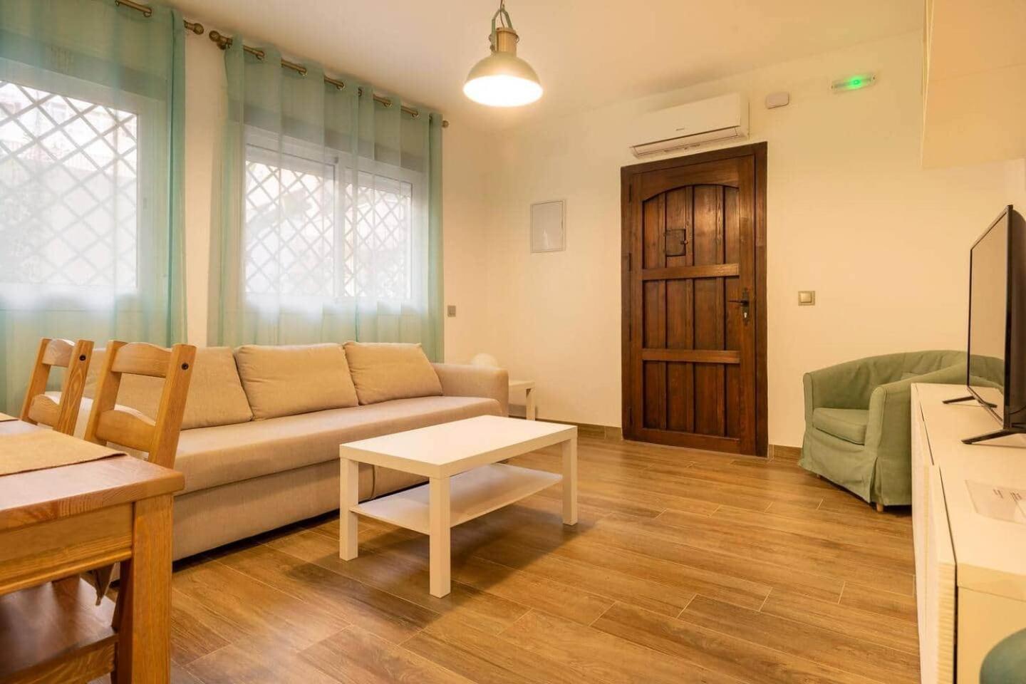La Pimentera Central Apartments - Con Patio Privado Marbella Ngoại thất bức ảnh